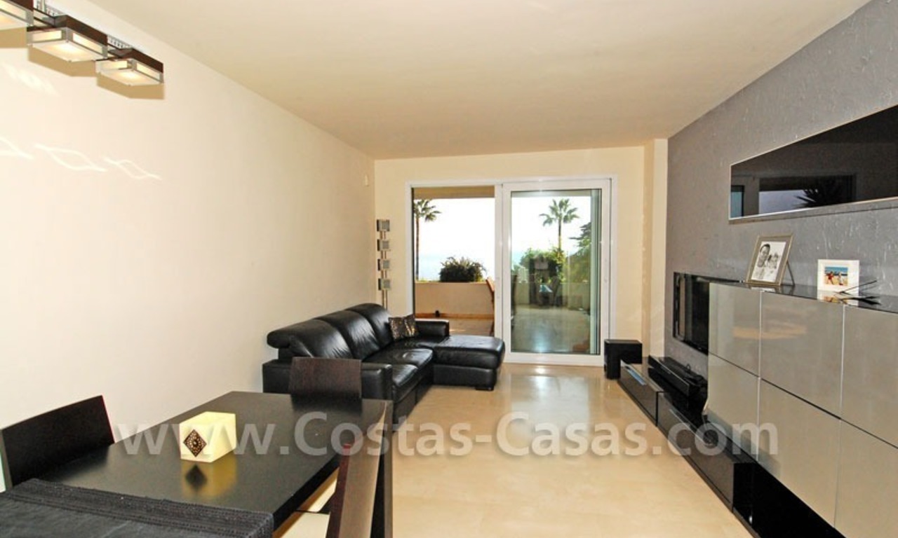 Appartement en première ligne de plage en vente dans un complexe situé sur la nouvelle Mille d' Or, Marbella - Estepona 14