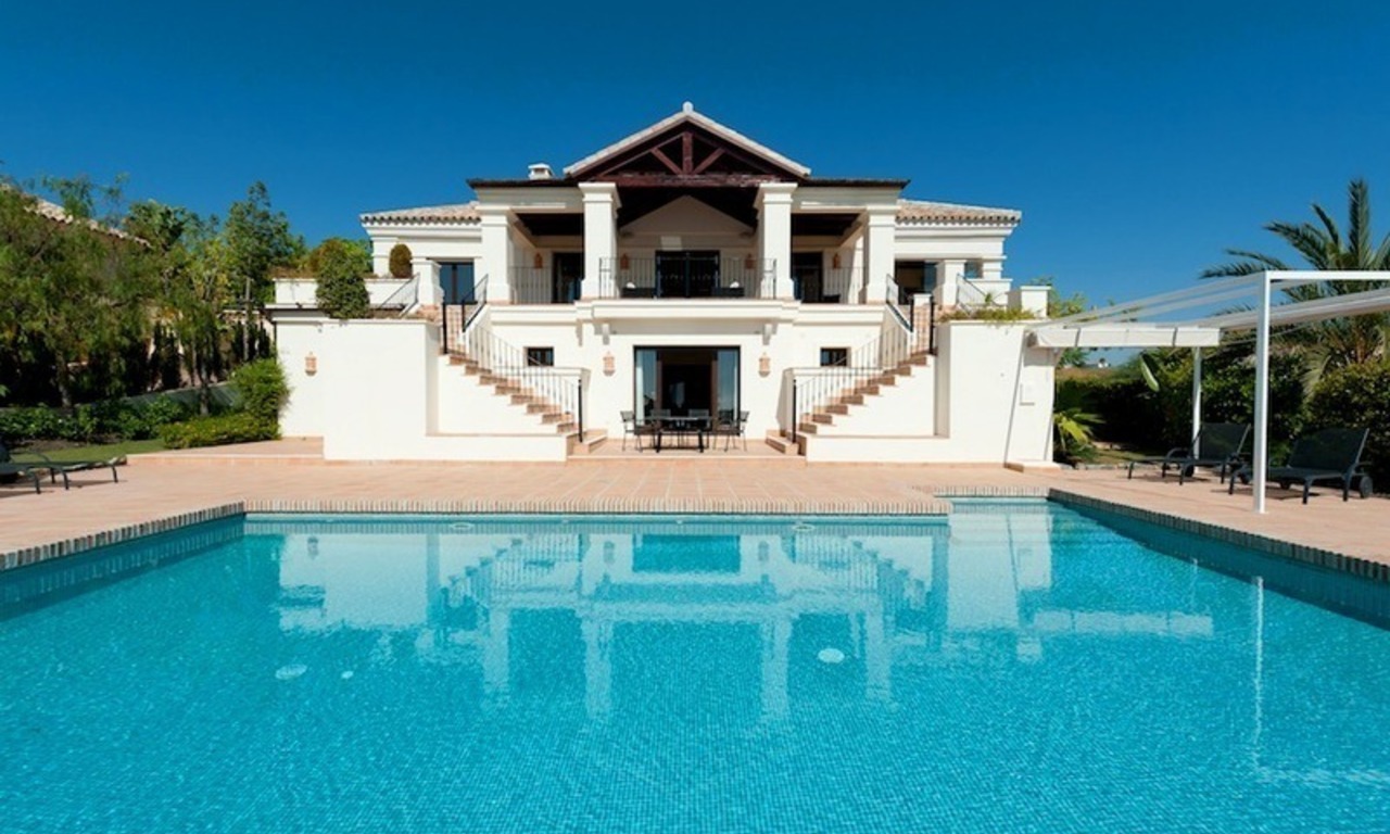 Villa de luxe à vendre dans la zone de Marbella - Benahavis 0