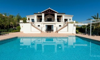 Villa de luxe à vendre dans la zone de Marbella - Benahavis 0