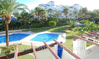 Appartement de luxe en première ligne de plage à vendre à Puerto Banús - Marbella 1