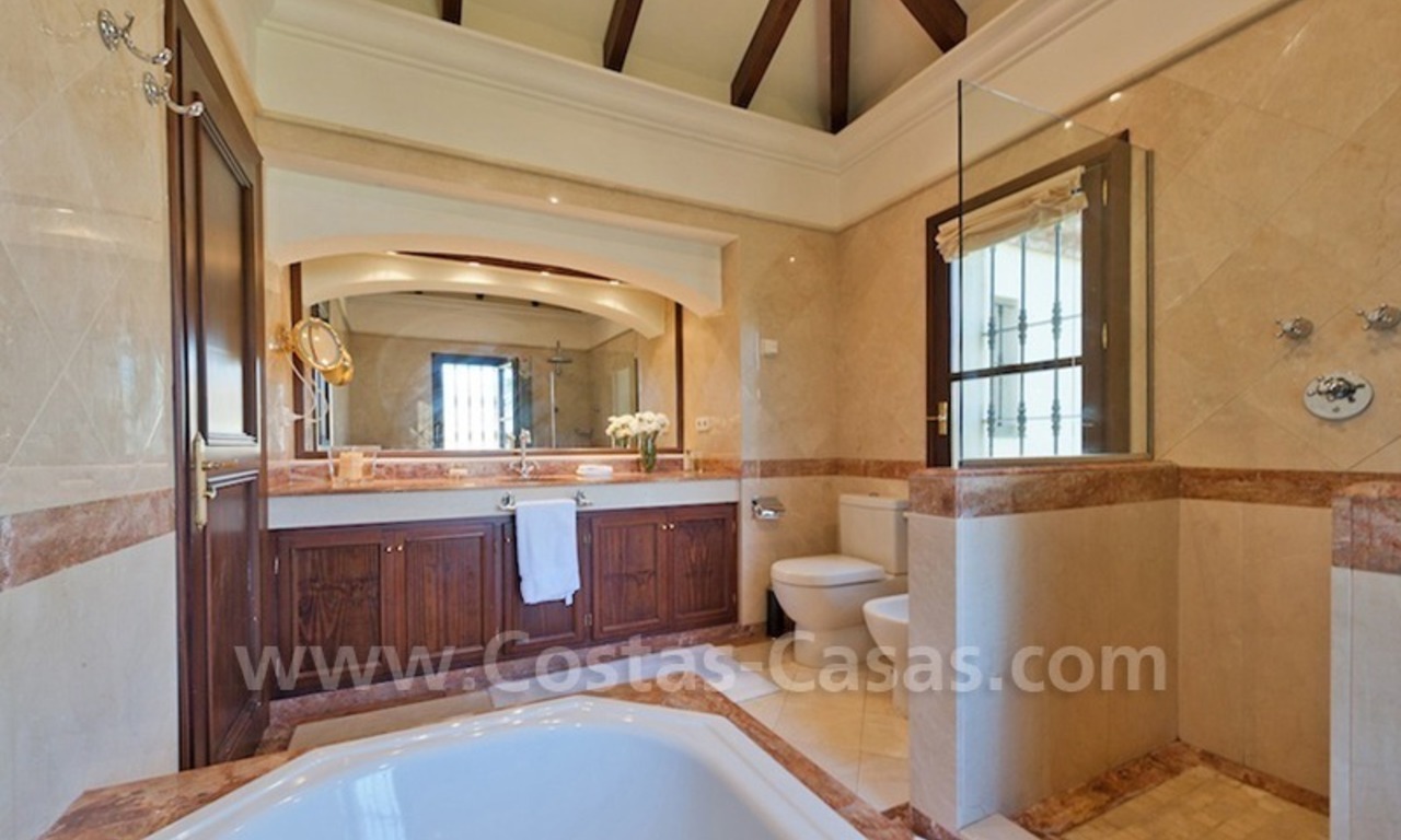 Villa de luxe à vendre dans un complexe exclusif fermé à Marbella - Benahavis 13