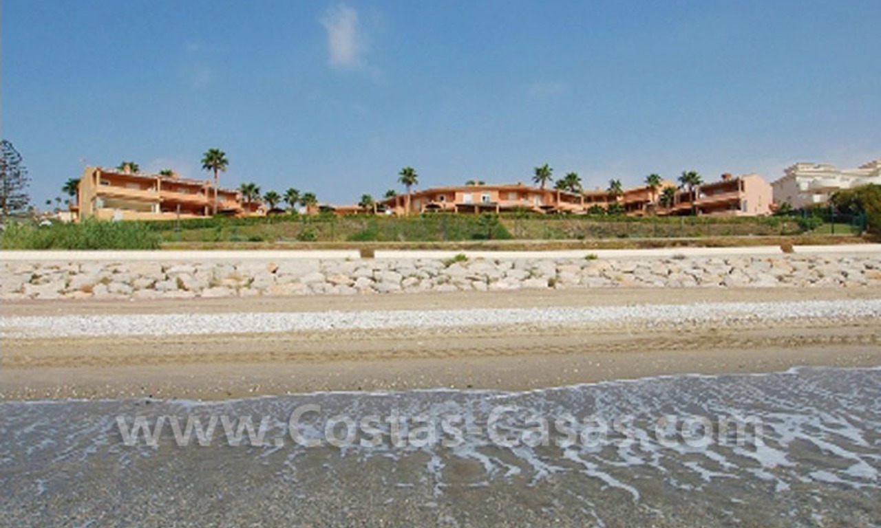 Maison de plage à vendre, complexe en première ligne de plage, Costa del Sol 2