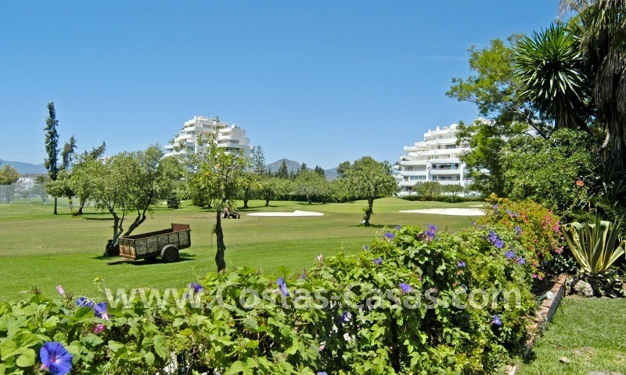 Villa en première ligne de golf à vendre à Marbella 2