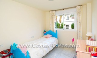 Appartement à vendre en première ligne de plage dans un complexe fermé à San Pedro, Marbella 11
