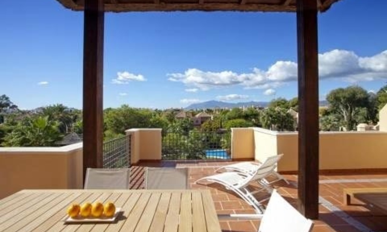 Nouveaux appartements et penthouses de luxe à vendre à Puerto Banus - Marbella 2