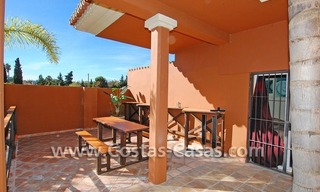 Opportunité! Villa de style andalou près de la plage à vendre dans Marbella, près de Puerto Banús 5