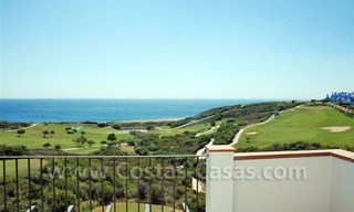 Opportunité! Appartements de luxe en première ligne de golf et première ligne de plage en vente sur la Costa del Sol 3