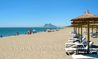 Opportunité! Appartements de luxe en première ligne de golf et première ligne de plage en vente sur la Costa del Sol 14