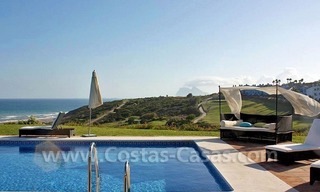 Opportunité! Appartements de luxe en première ligne de golf et première ligne de plage en vente sur la Costa del Sol 26