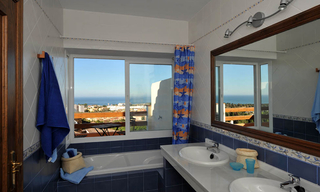 Maison jumelle récemment construite a vendre près du centre de Marbella - Costa del Sol 7