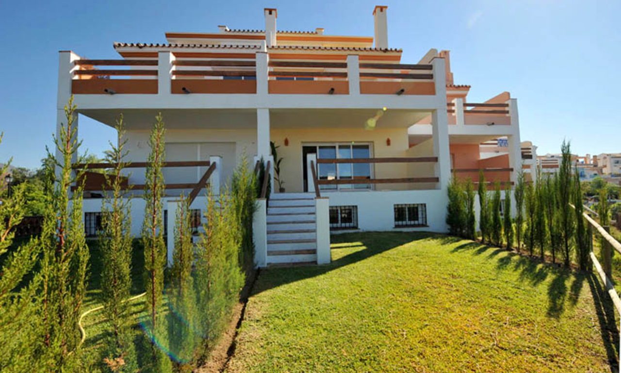 Maison jumelle récemment construite a vendre près du centre de Marbella - Costa del Sol 3