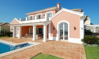 Nouvelle villa à vendre dans un complexe fermé dans la zone de Marbella - Benahavis sur la Costa del Sol 1
