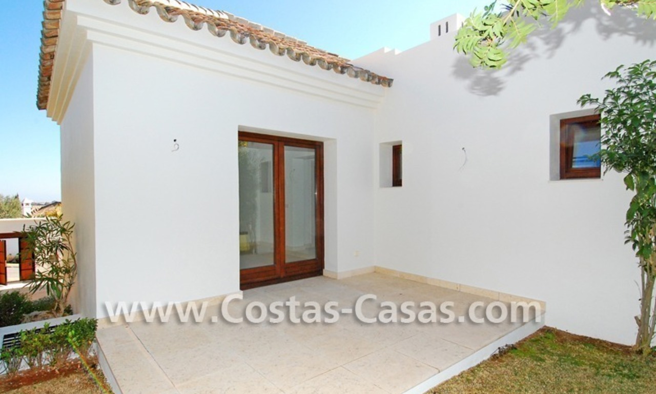 Confortable villa de luxe à acheter dans un complexe fermé dans la zone de Benahavis - Estepona - Marbella 2