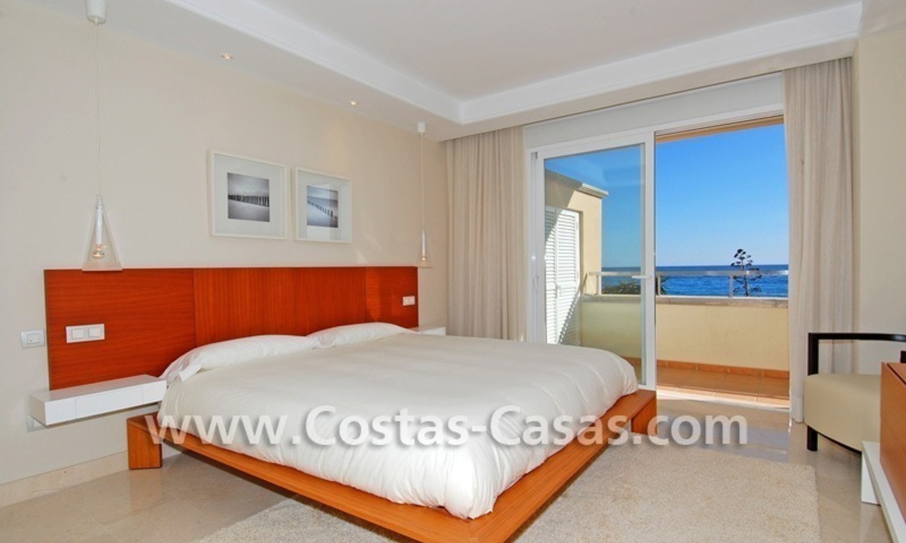 Appartement de luxe en première ligne de plage à vendre dans un complexe exclusif,Nouvelle Mille d' Or, Marbella - Estepona 16