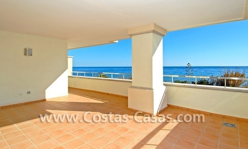 Appartement de luxe en première ligne de plage à vendre dans un complexe exclusif,Nouvelle Mille d' Or, Marbella - Estepona 