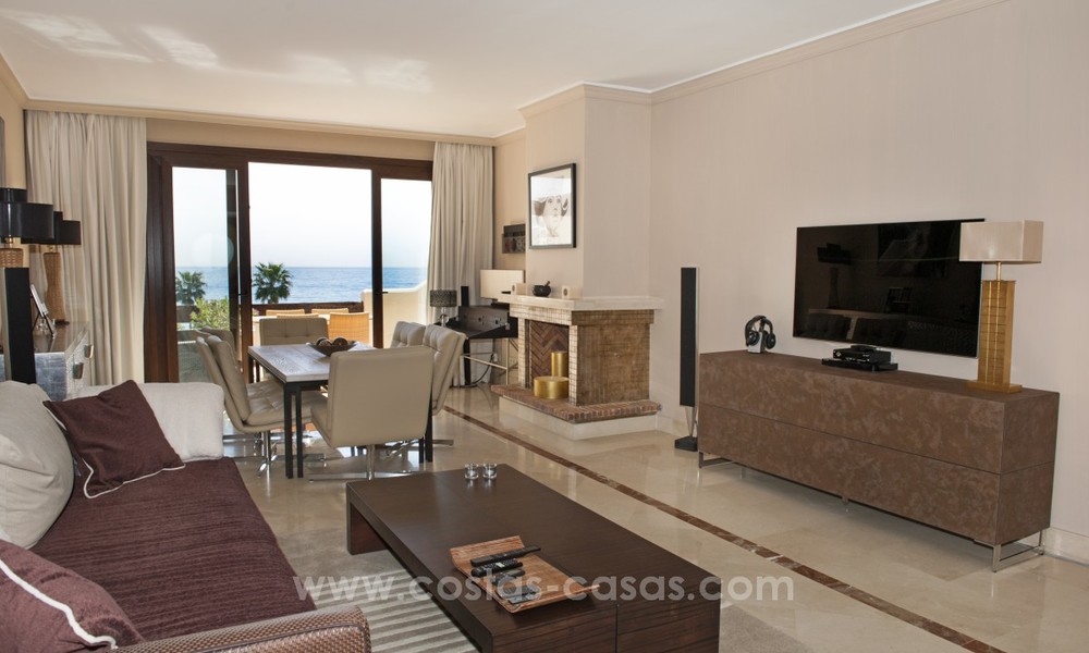 Appartement penthouse de luxe à vendre, complexe en première ligne de plage, Nouvelle Mille d’Or, Marbella - Estepona 22507