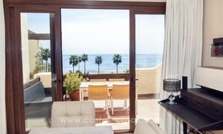 Appartement penthouse de luxe à vendre, complexe en première ligne de plage, Nouvelle Mille d’Or, Marbella - Estepona 22508 