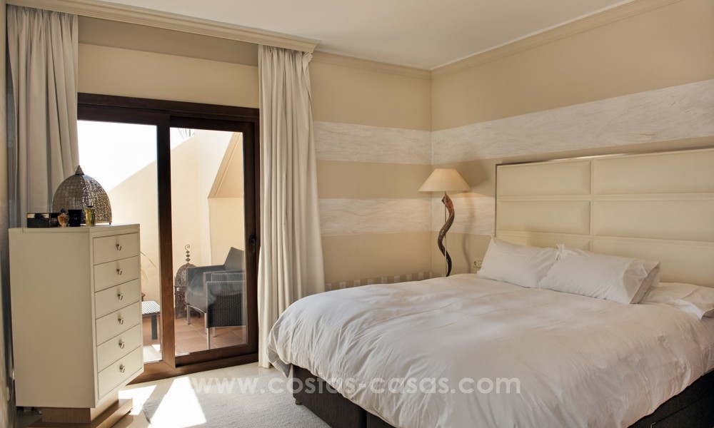 Appartement penthouse de luxe à vendre, complexe en première ligne de plage, Nouvelle Mille d’Or, Marbella - Estepona 22516