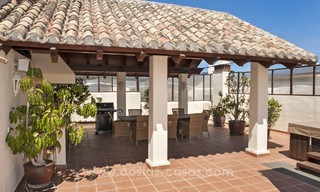 Appartement penthouse de luxe à vendre, complexe en première ligne de plage, Nouvelle Mille d’Or, Marbella - Estepona 22517 