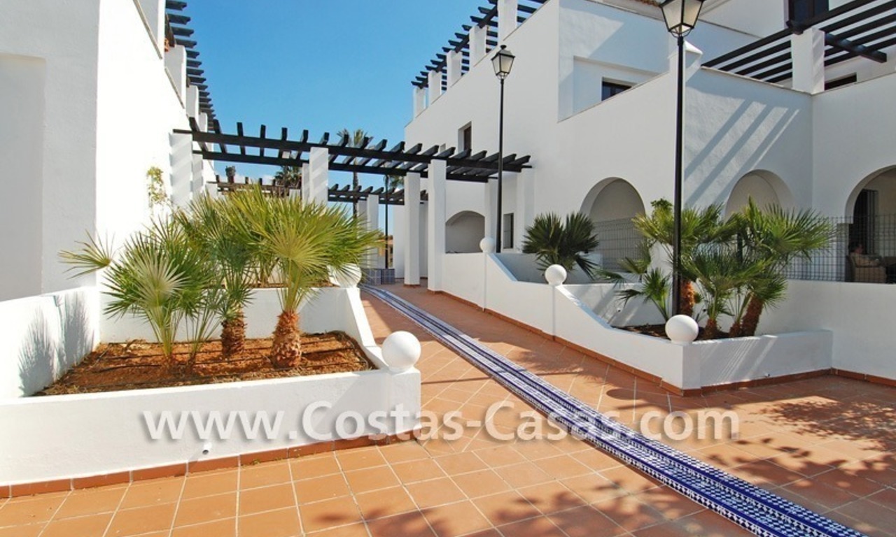 Opportunité! Appartements spacieux et penthouses à acheter près de la plage à Nueva Andalucía très proche de Puerto Banús 3