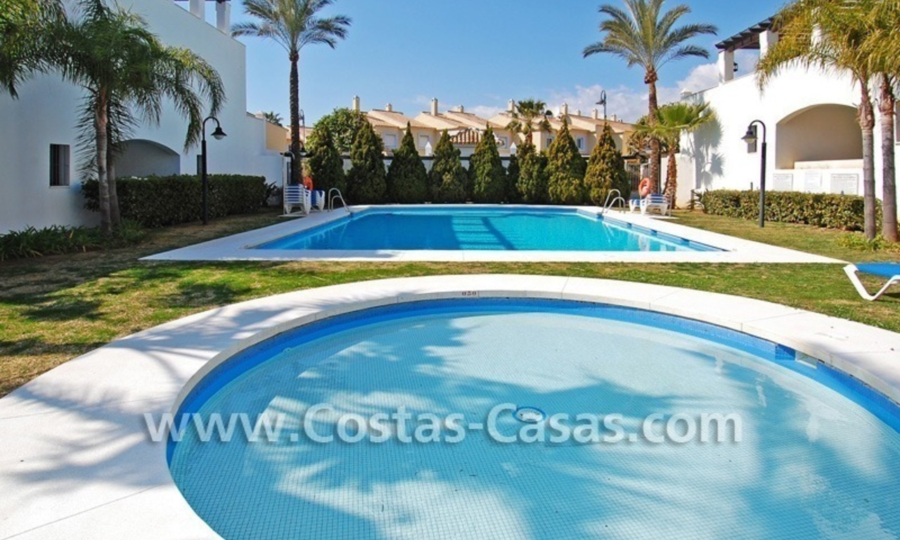 Opportunité! Appartements spacieux et penthouses à acheter près de la plage à Nueva Andalucía très proche de Puerto Banús 5