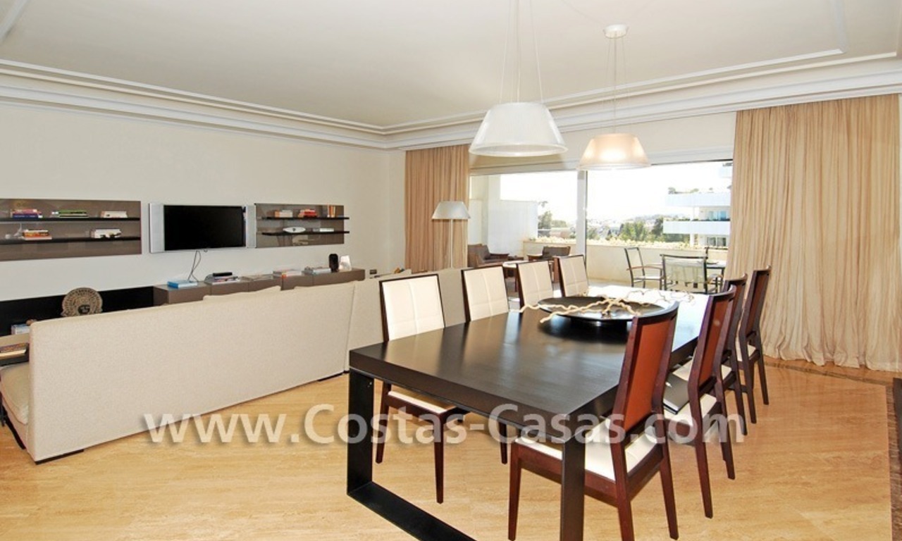 Appartement de luxe spacieux près de la mer à vendre dans Nueva Andalucía près de Puerto Banús à Marbella 3