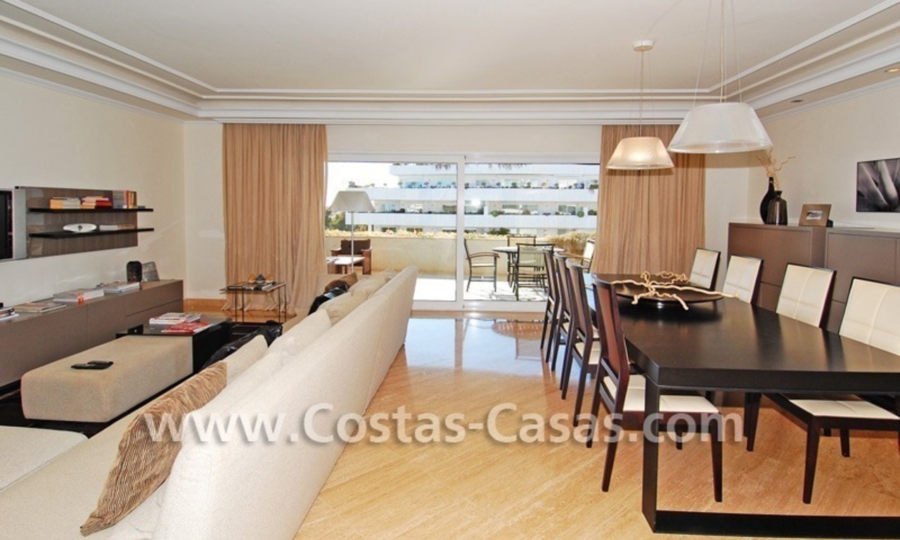 Appartement de luxe spacieux près de la mer à vendre dans Nueva Andalucía près de Puerto Banús à Marbella 2