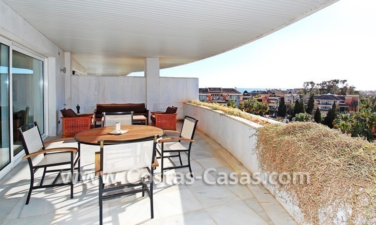 Appartement de luxe spacieux près de la mer à vendre dans Nueva Andalucía près de Puerto Banús à Marbella 1
