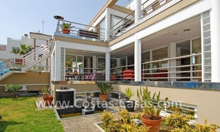 Opportunité! Villa de style moderne près de la plage à vendre à Marbella 1