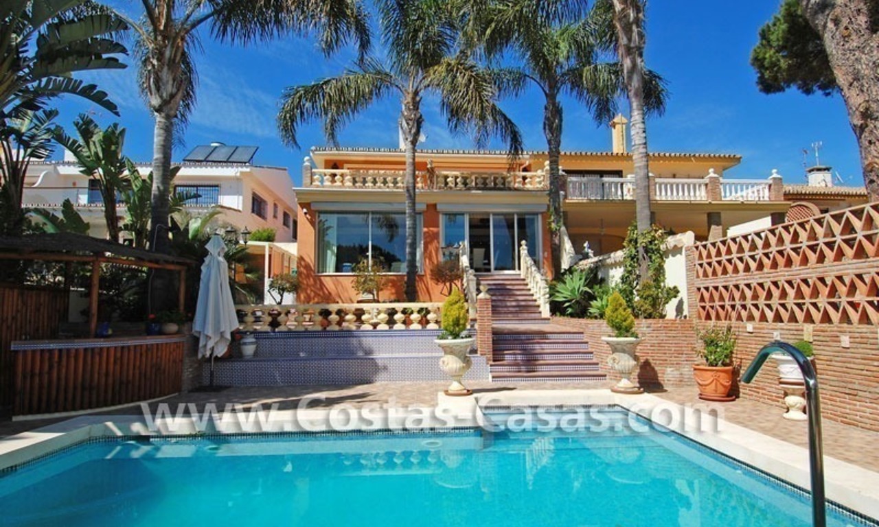 Villa en première ligne du port à vendre à Marbella 5