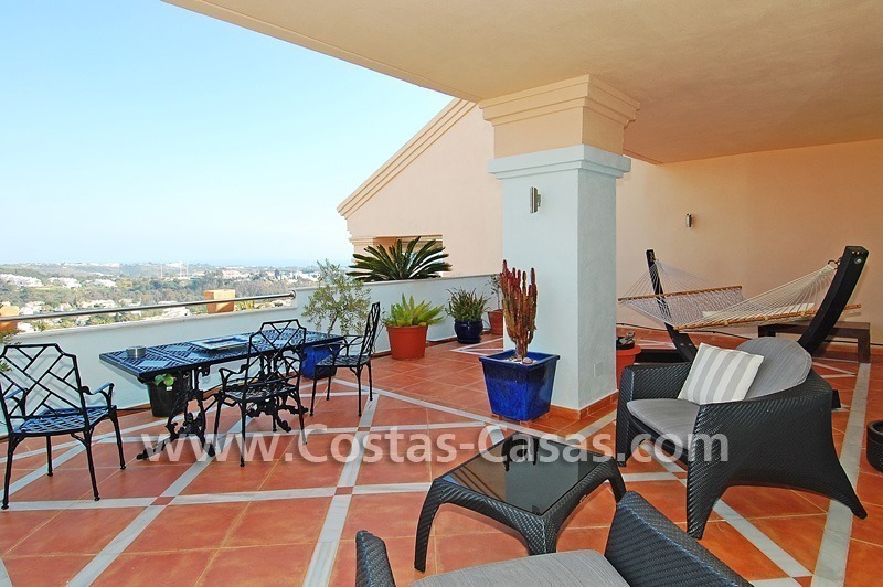 Opportunité!! Penthouse duplex à acheter dans Nueva Andalucía - Marbella