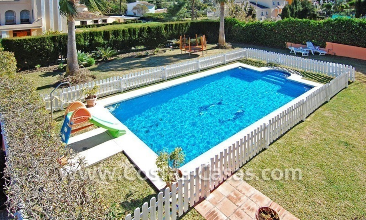 Vente urgente! Villa de style andalou à acheter dans Nueva Andalucía - Marbella 3