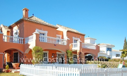 Vente urgente! Villa de style andalou à acheter dans Nueva Andalucía - Marbella 