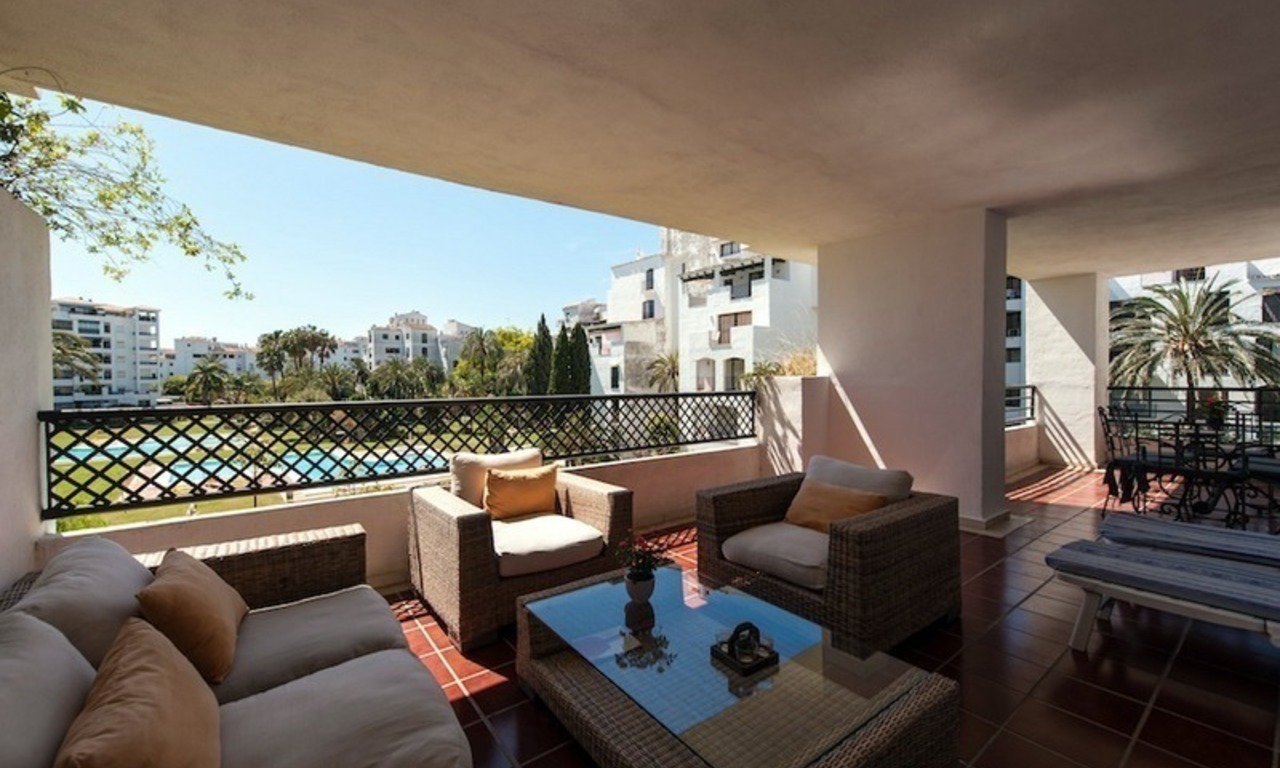 Appartement à vendre dans le centre de Puerto Banús - Marbella 2