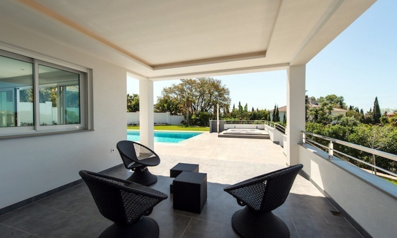 Villa de luxe de style moderne à vendre dans Marbella 3