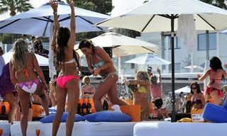 Fête du champagne en Mai Ocean Club Marbella 1
