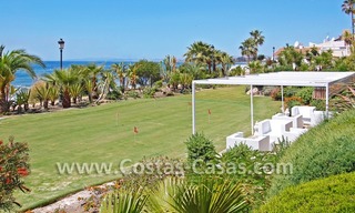 Appartement exclusif en première ligne de plage à vendre, Estepona - Marbella 8