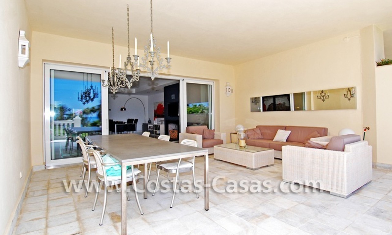 Appartement exclusif en première ligne de plage à vendre, Estepona - Marbella 17