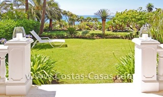 Appartement exclusif en première ligne de plage en vente, nouvelle Mille d' Or, Marbella - Estepona 0
