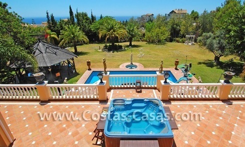 Villa de luxe majestique à vendre à Camojan, Marbella 