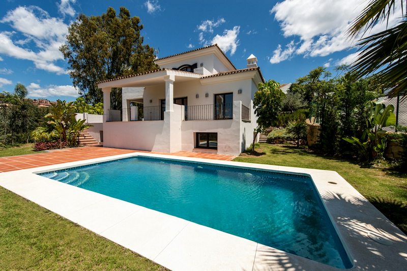 Opportunité! Nouvelle villa de luxe à vendre dans la zone de Marbella - Benahavis