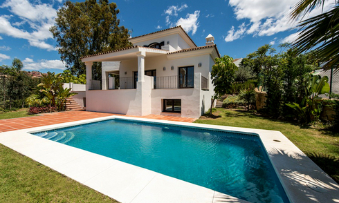 Opportunité! Nouvelle villa de luxe à vendre dans la zone de Marbella - Benahavis 