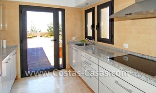 Maisons modernes à vendre dans la région de Marbella - Benahavis sur la Costa del Sol 18