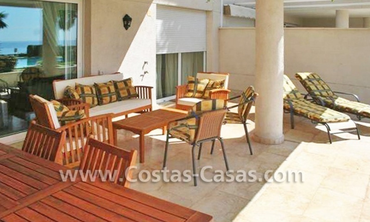 Appartement en première ligne de plage à vendre dans un complexe dans la nouvelle mille d' Or entre Marbella et le centre d' Estepona 9