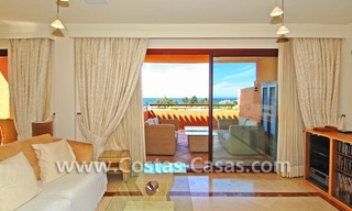 Penthouse de plage de 4 chambres à acheter à Marbella 10