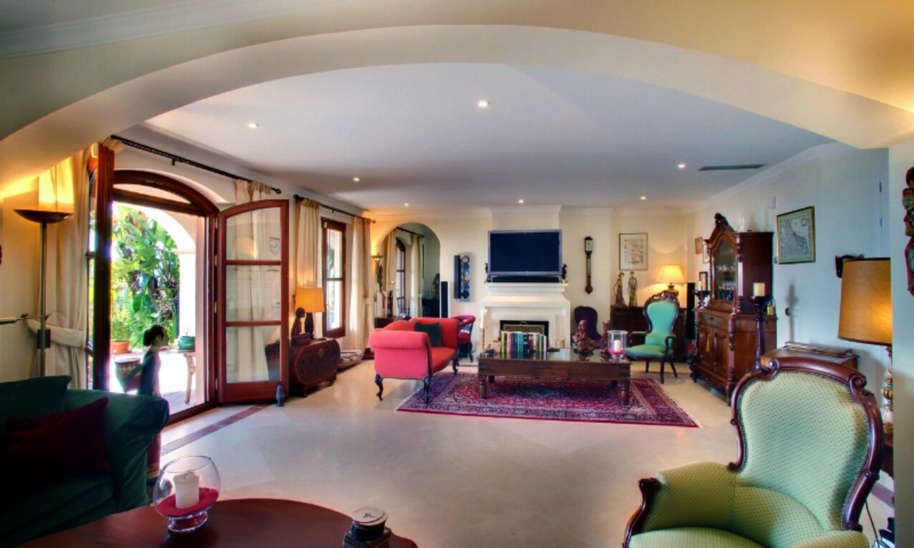Villa de luxe à vendre dans un complexe de golf dans la zone de Marbella - Benahavis 7