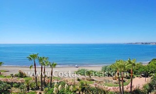 Appartement de luxe en première ligne de plage dans un complexe sur la nouvelle Mille d' Or, Marbella - Estepona 6