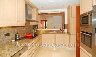 Rez de chaussee de luxe à vendre, première ligne de plage, nouvelle Mille d' O, Puerto Banús - Estepona 7