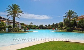 Appartement rez de chaussée de golf à vendre, Puerto Banús - Marbella - Nueva Andalucía 1