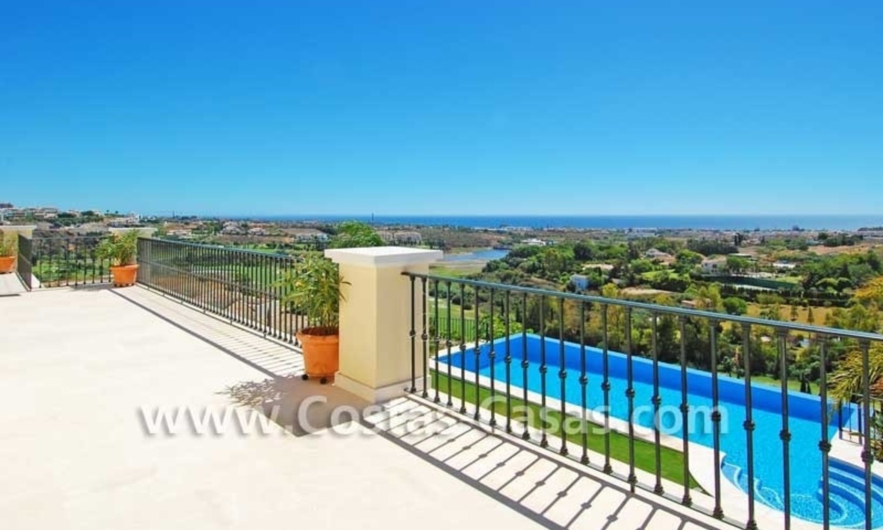 Villa de luxe à acheter dans un complexe de golf exclusif, nouvelle Mille d' Or, Puerto Banús - Marbella - Benahavis - Estepona 26